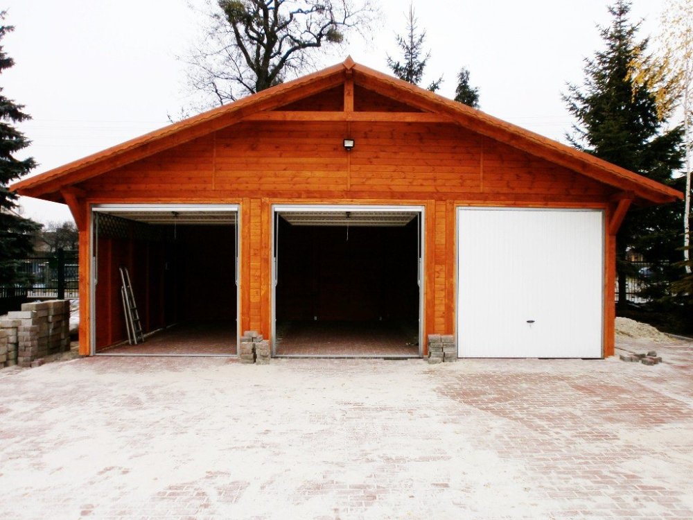 Trīsvietīga autostāvvieta WT1 – 9 × 6 m