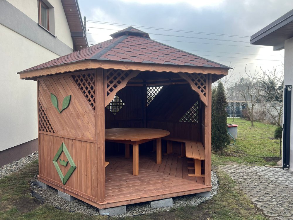 Sešstūra lapene S1