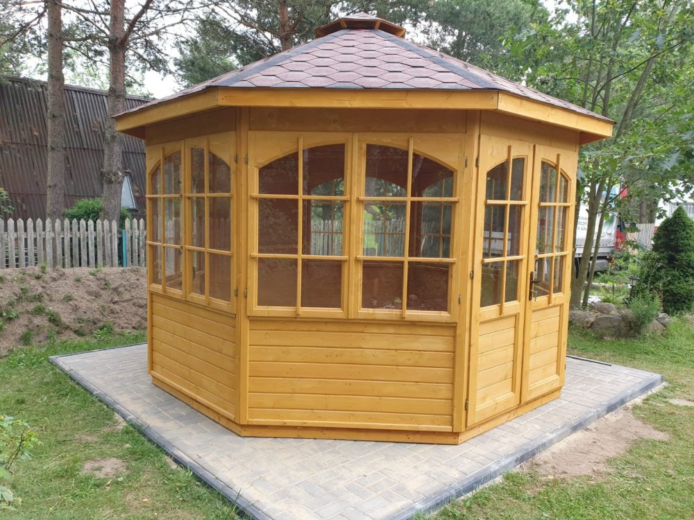 Astoņstūra lapene O1