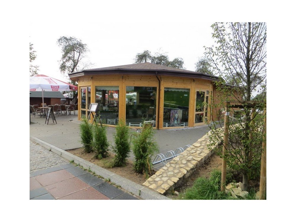 Komerciālais paviljons H1