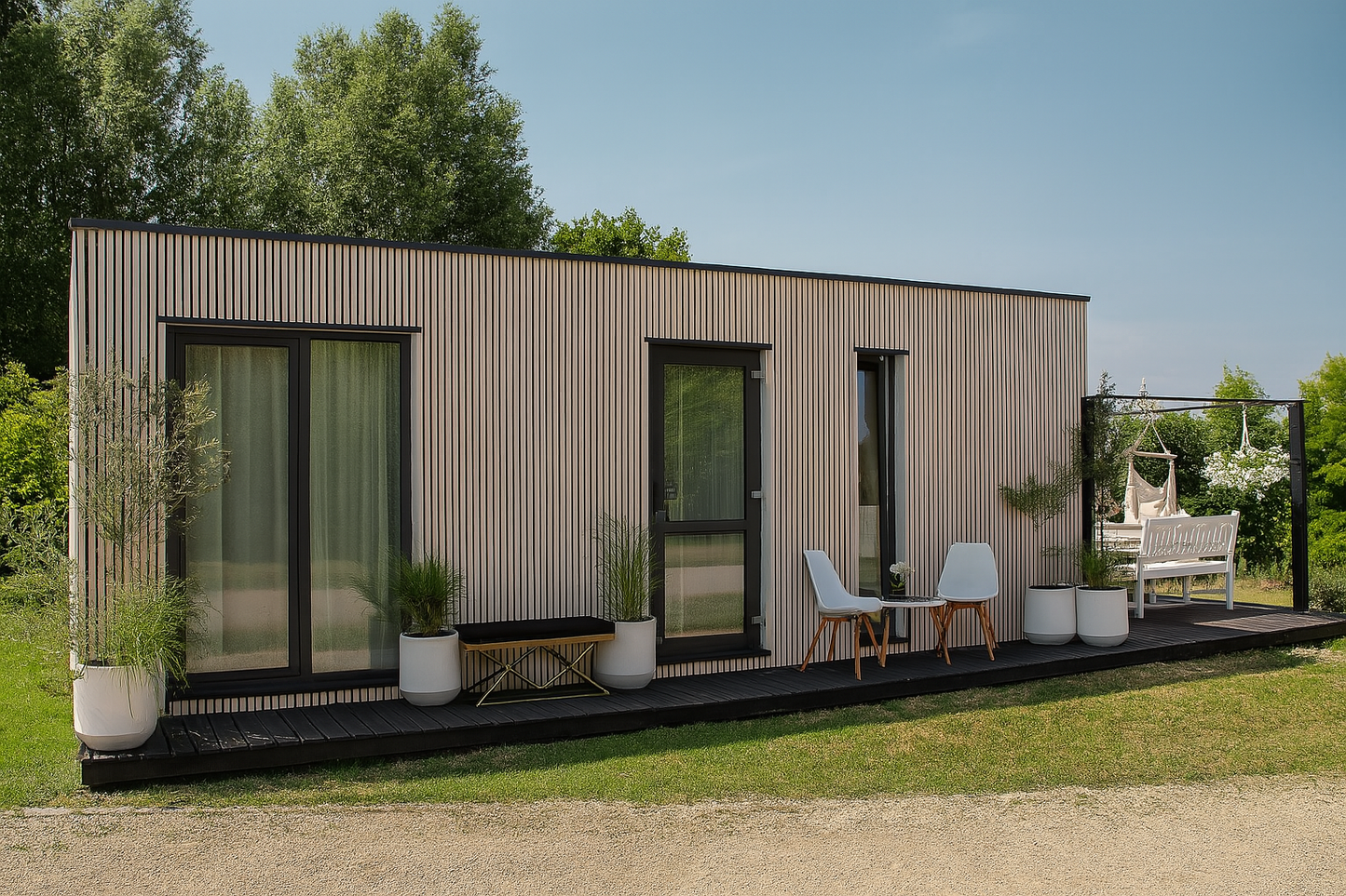 Ridgeway moduļu māja – 8 × 3 m | 24 m²